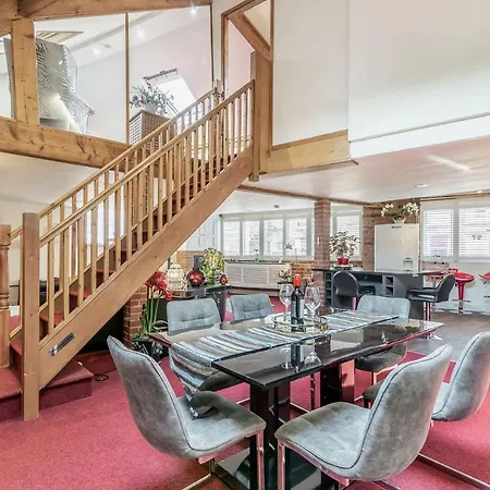 Dragon Loft *