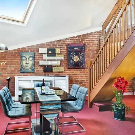 Dragon Loft Apartment Harrogate